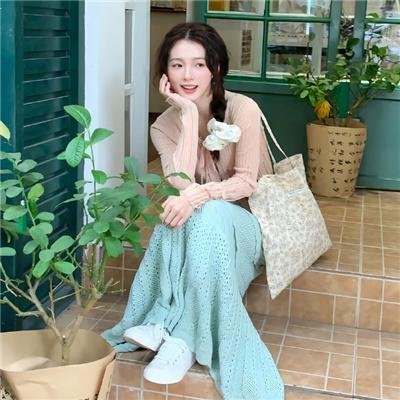 姊姊妹妹站起来海报