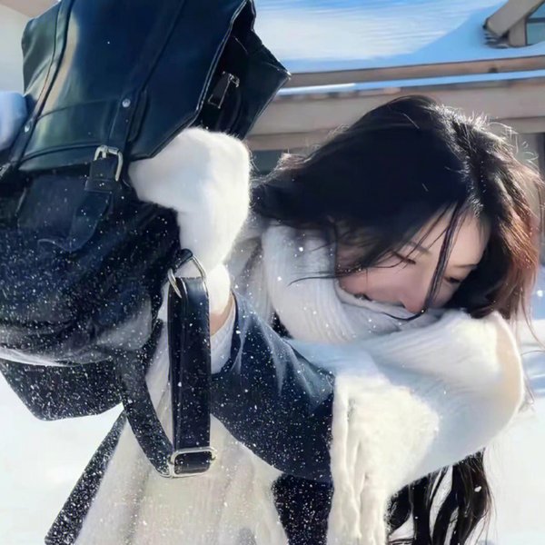 绝境求生:冰峰奇迹海报