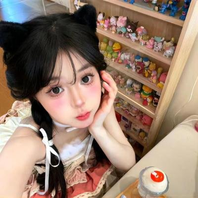 伊迪丝和埃迪海报